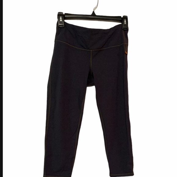 Athleta Other - Athleta Leggings - S Cropped - Charcoal Grey